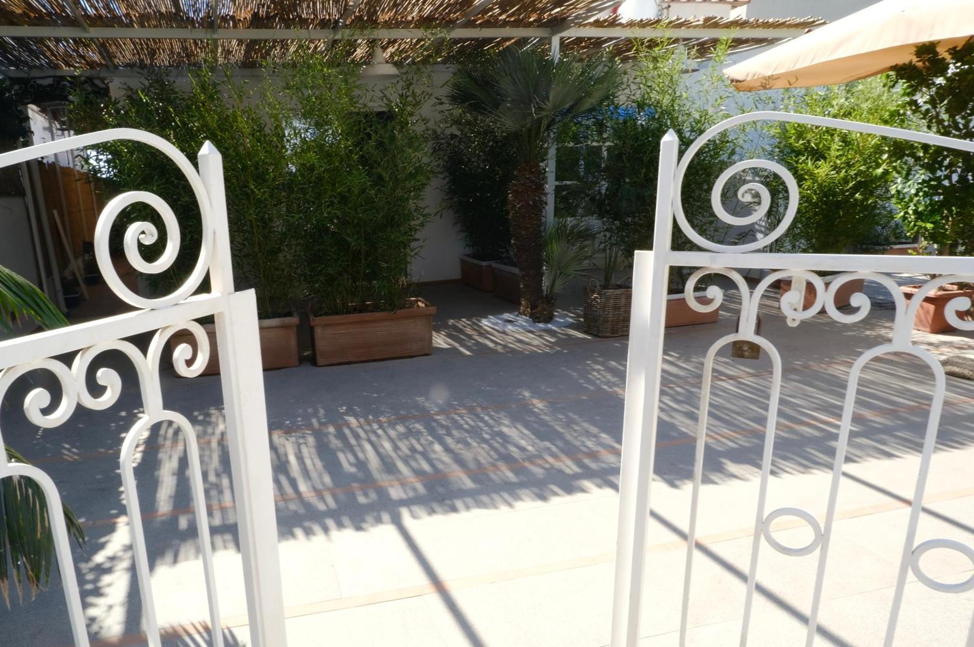 La Rondinella Suite Anacapri  Luaran gambar